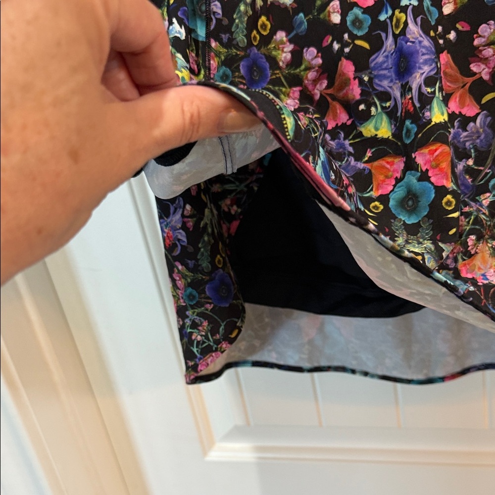lululemon athletica Multicolor Patterned Skort - Picture 8 of 8
